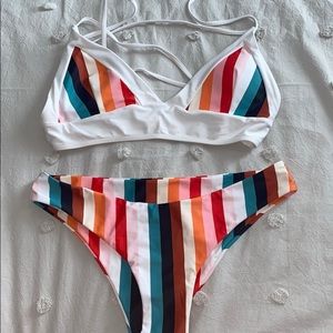 Multicolor/Colorblock Cross-back Bikini Set